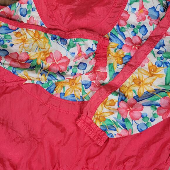Lavon Jacket Nylon Windbreaker Pink Floral Vintage‎ Medium w/ Shoulder Pads - Picture 10 of 13